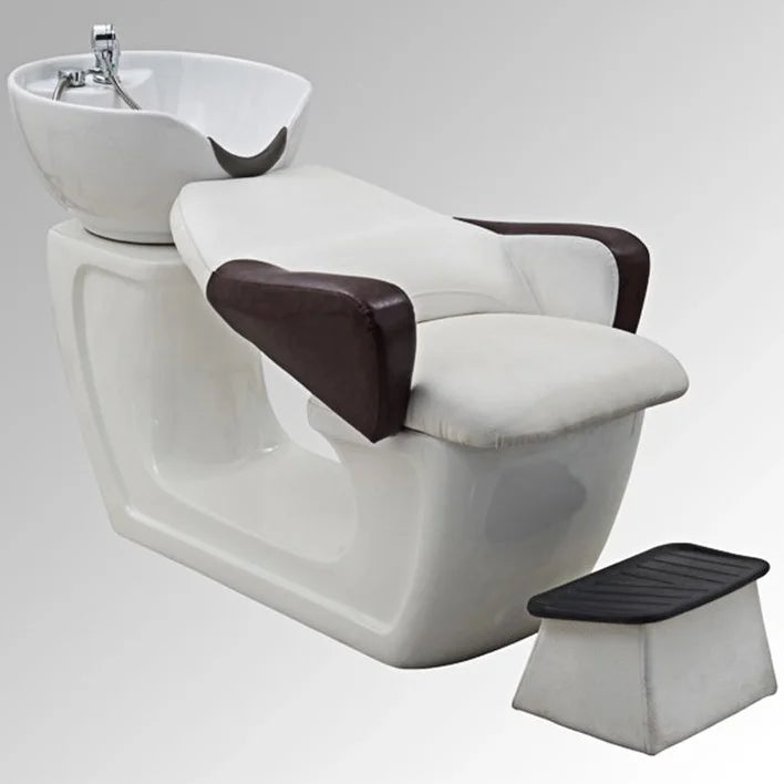 Comfort Backwash Chair with Integrated Basin