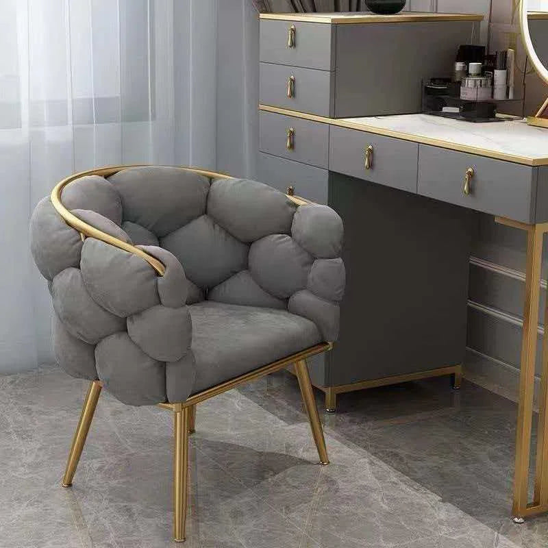Bubble Tufted Cloud Upholstered Manicure Chair